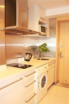 F&H Chain Hotel Apartemen *