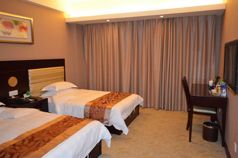 Hotel Yushan 3*