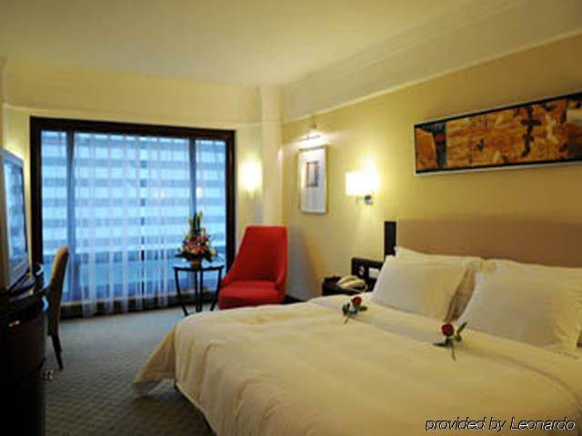 Royal Hotel