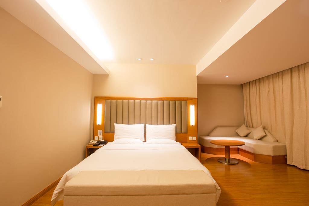 Hotel Ji Yuexiu Park