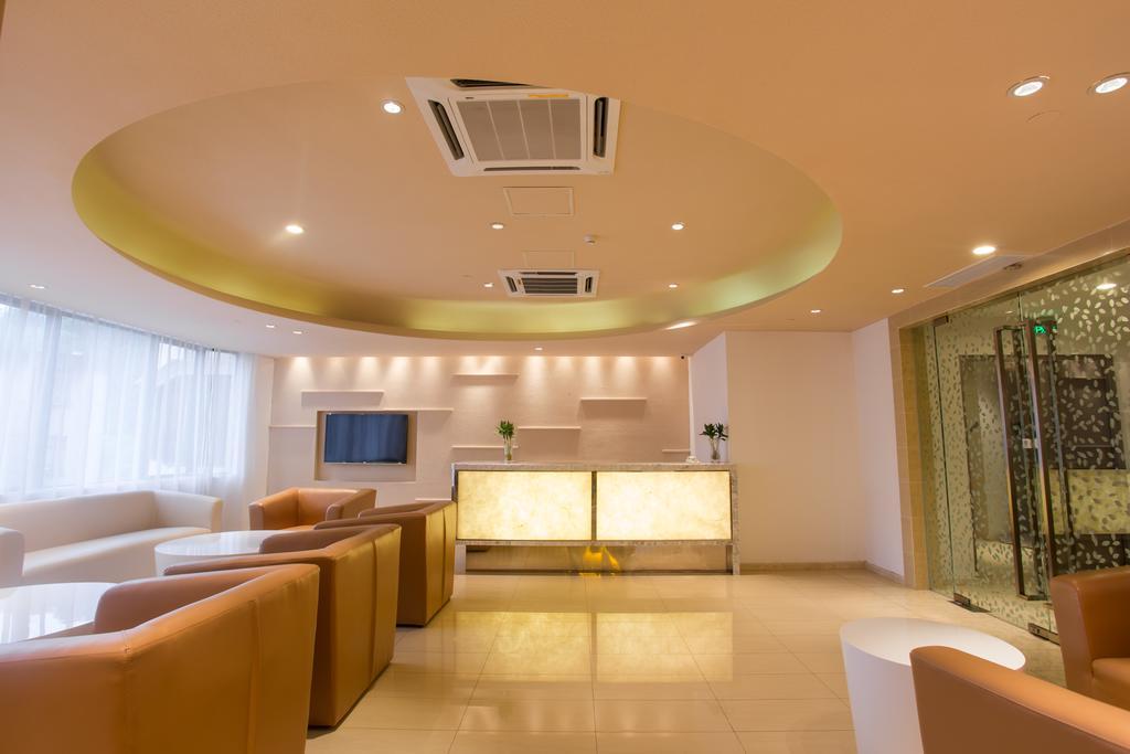 Hotel Ji Yuexiu Park 3*
