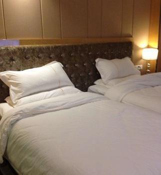 Guangzhou Guo Mao Hotel 4* Guangzhou