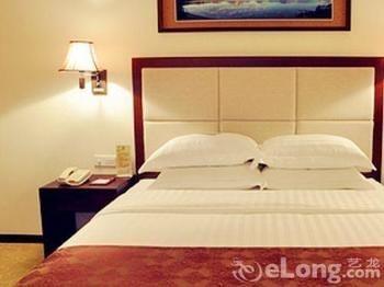 Hotel Nansha Aoyuan 5*