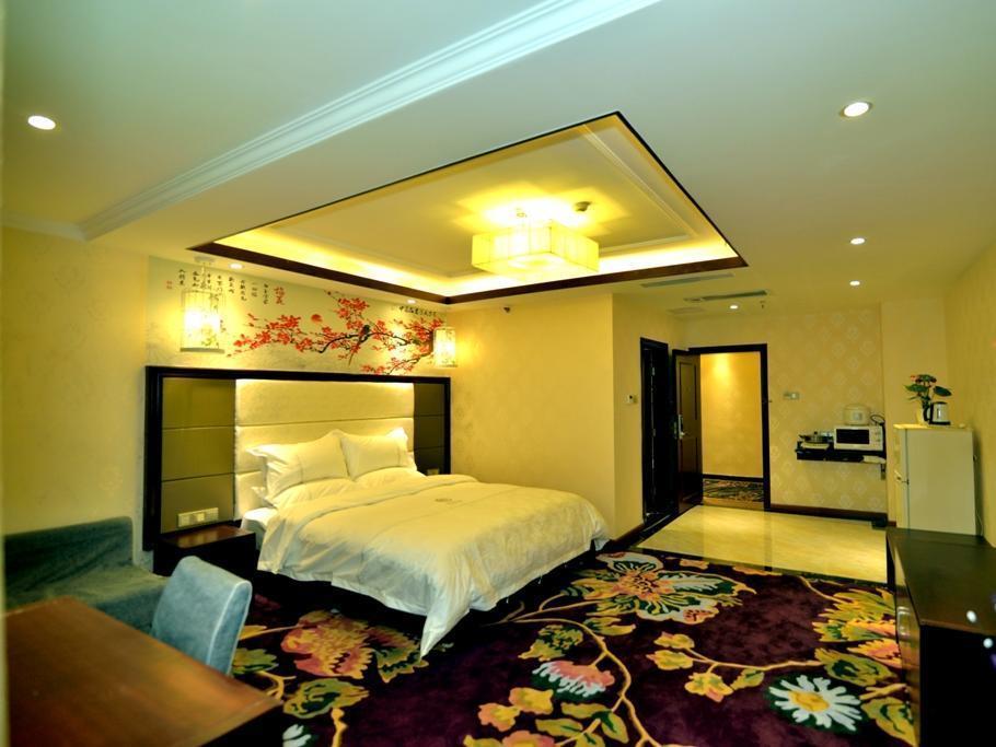Jia Aparthotel 3*
