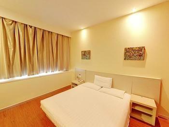 Hanting Express Jiangwan Hotel 2*