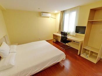 Hotel Hanting Express Jiangwan