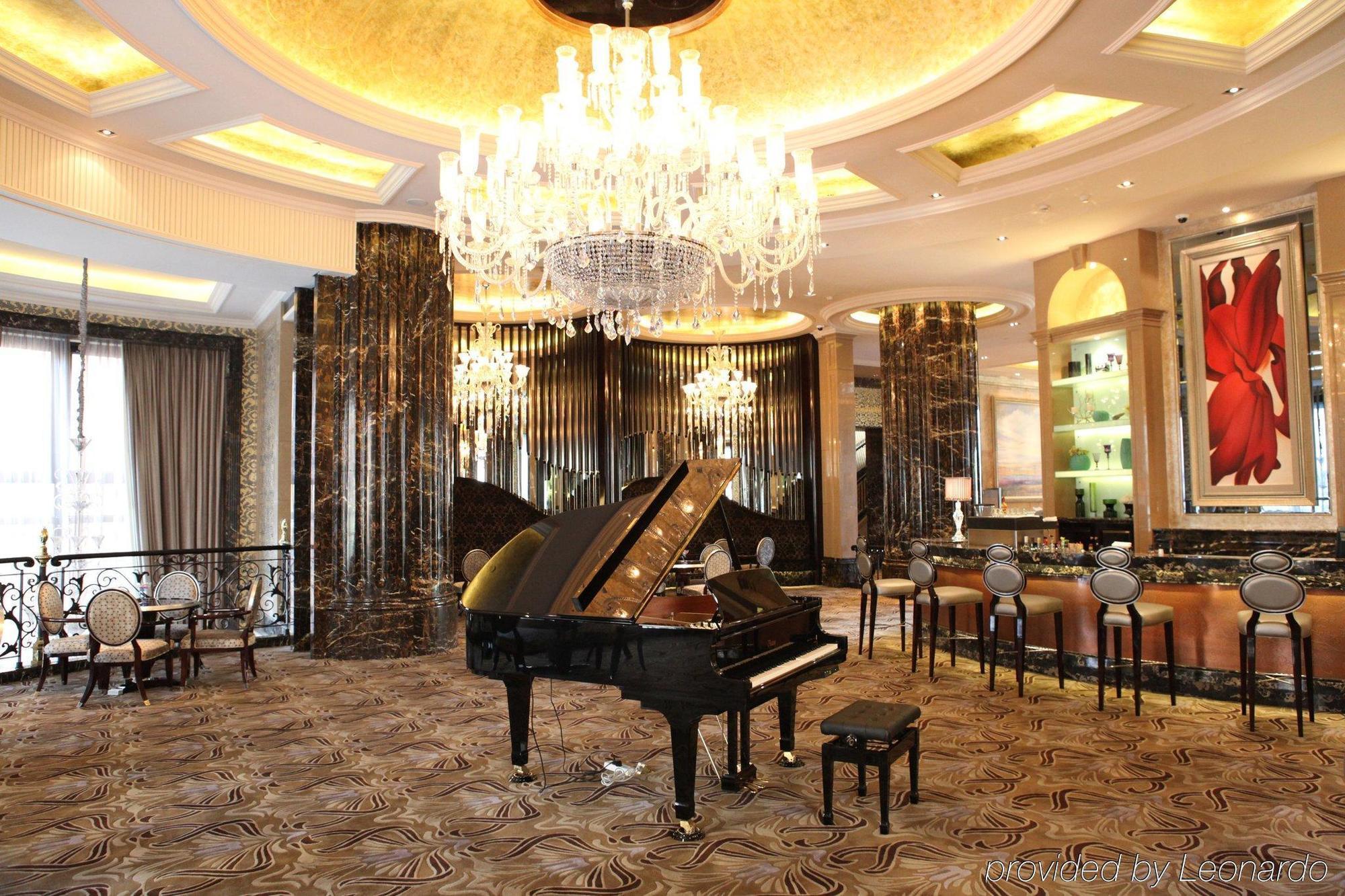 Chateau Starriver Peninsula Hotel