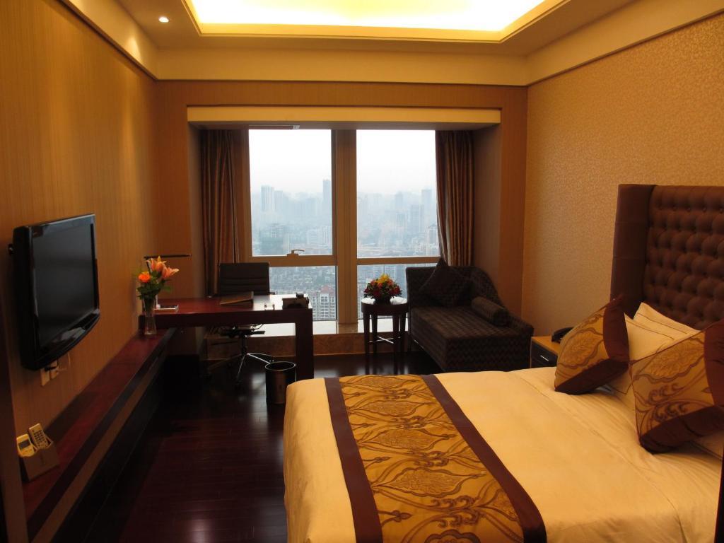 Vertical Hotel 4*
