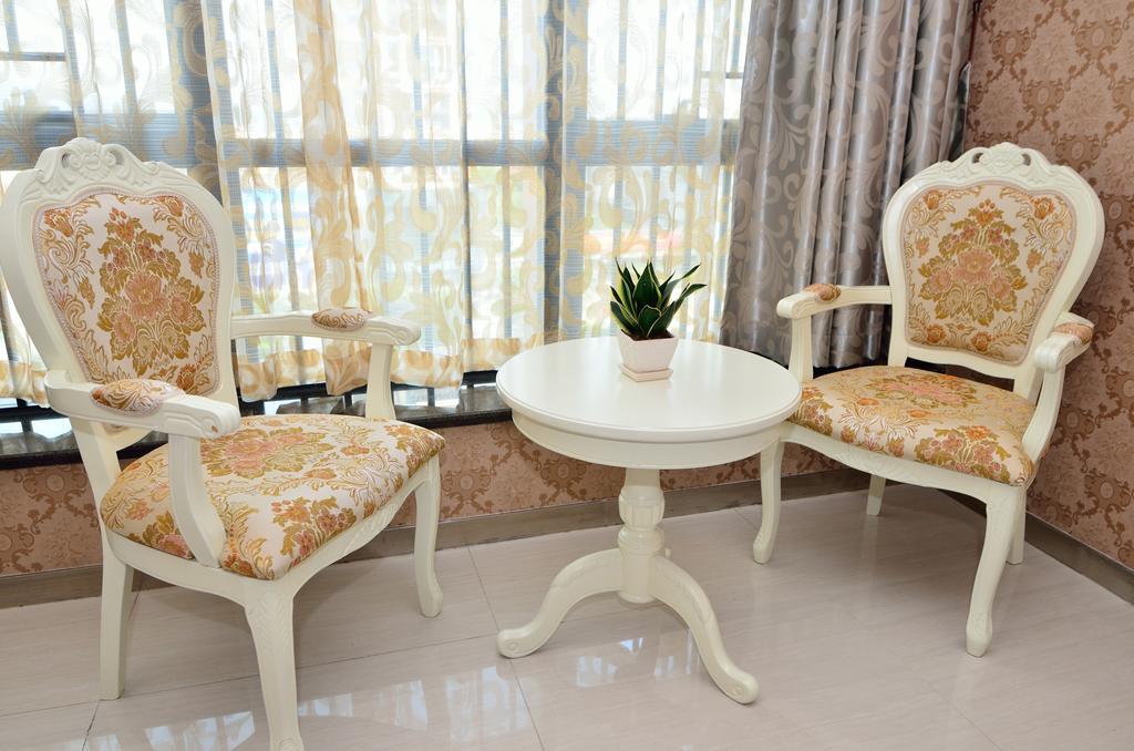 Moon Shine Apartment *