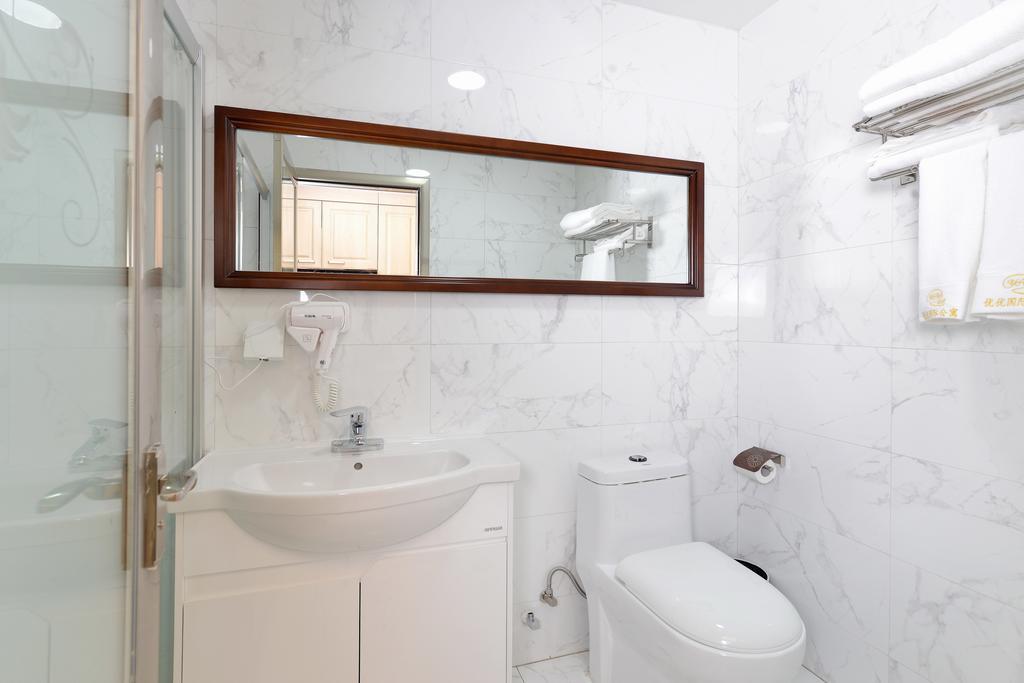 Yo Yo Zheng Jia Dong Fang Branch Apartment *