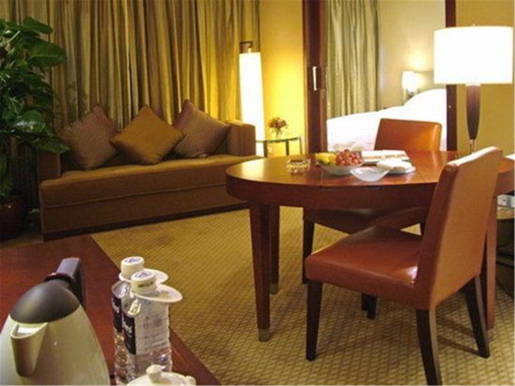 Nansha Grand