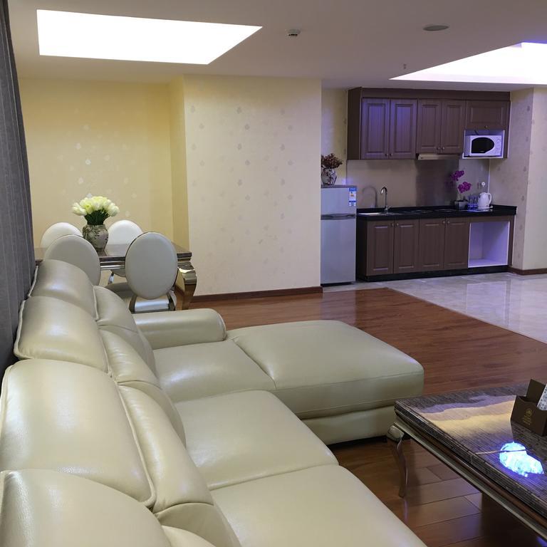 The Legend Service * Guangzhou