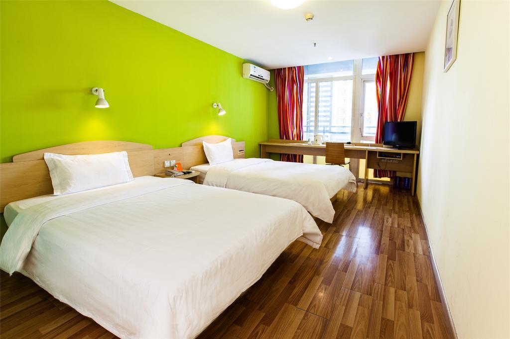 7days East Railway Station Branch Hotel