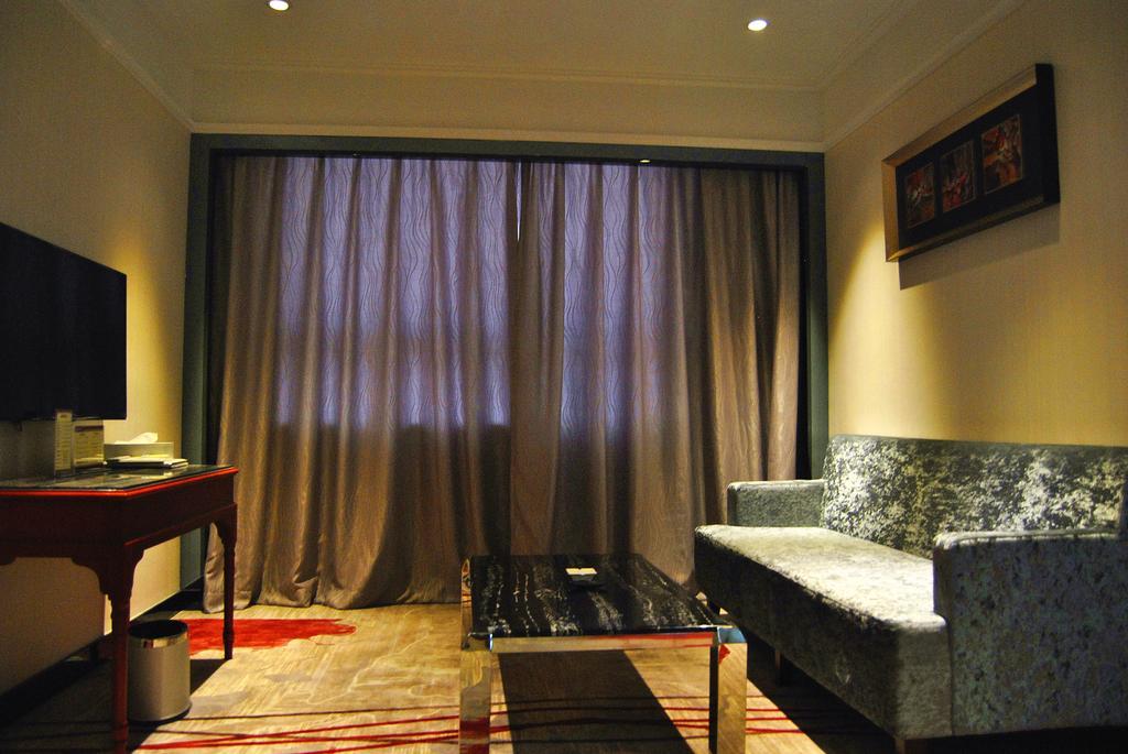 Jun Fu Nansha Huangge Branch Hotel