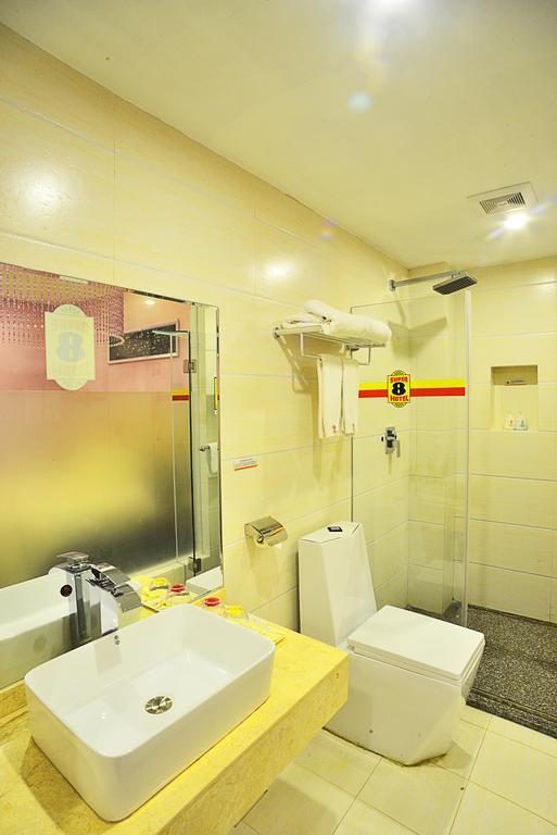 Super 8 Tainhe Li Jiao Hotel