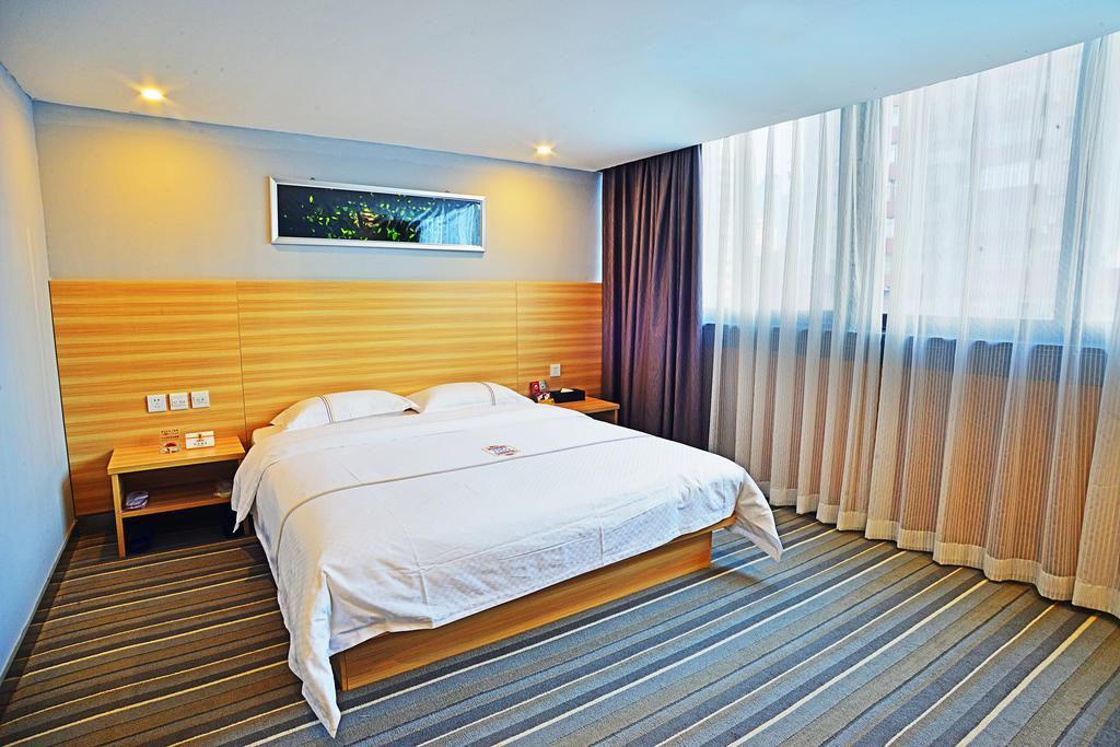 Super 8 Tainhe Li Jiao Hotel 2*