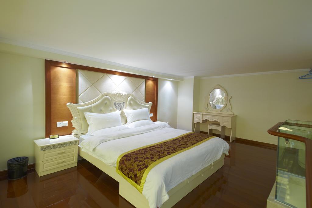 Apartment Louidon Mega Of Kam Rueng Plaza - Sunshine
