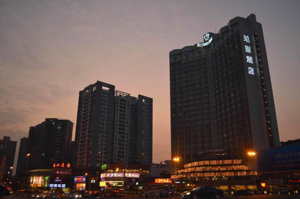 Vertical Hotel