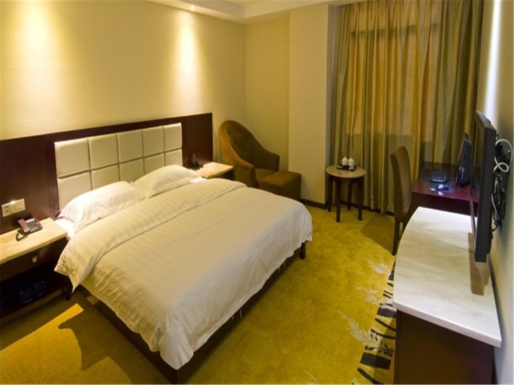 Hotel Lu Jiang Tian Yue Hotel