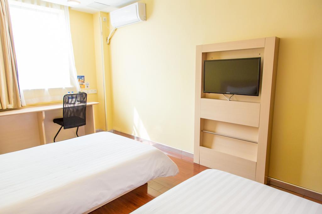 Hotel Hanting Express Yanzi Gang Branch Guangzhou