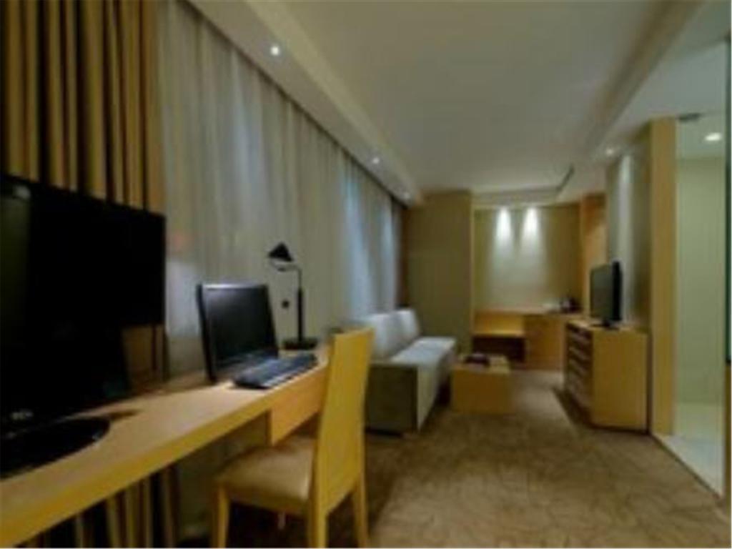 Hotel Metropolo, Guangzhou, Wanda Plaza-baiyun Mountain 4*