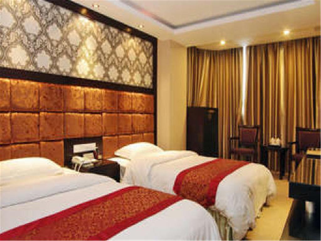 Hotel Lucky 3*