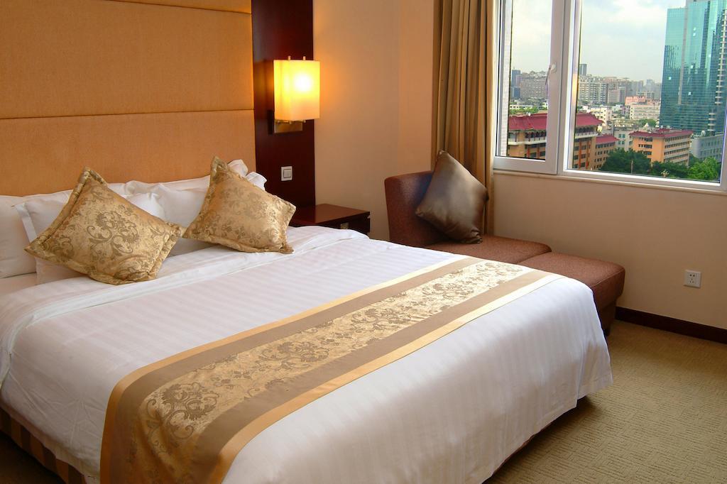 Guangdong Hotel-free Shuttle & Registration Counter Service During Fair Guangzhou