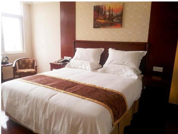 Hotel Greentree Luochongwei Bus Passenger Terminal Business