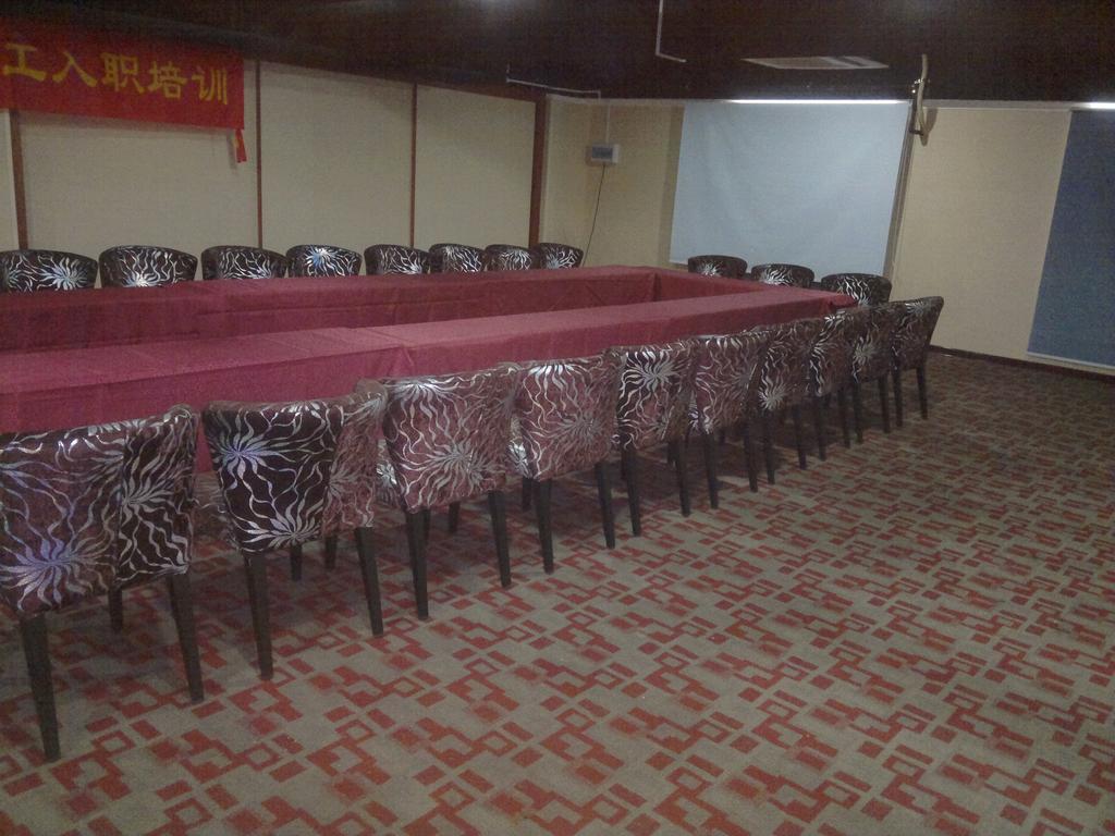 Hotel Guangzhou Spring Time Hotel Zhujiang New Town Branch 4*