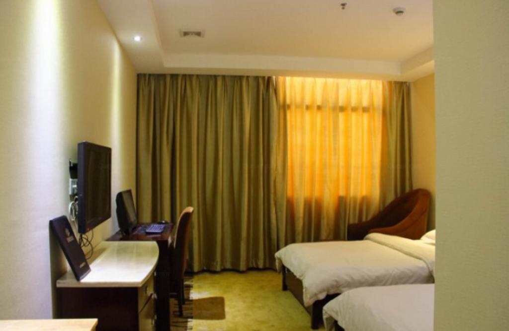 Hotel Lu Jiang Tian Yue Hotel