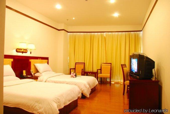 Hotel Fenglaiyi Business Hotel