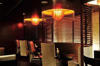 Hotel Vienna - South Railway Station Branch 3*