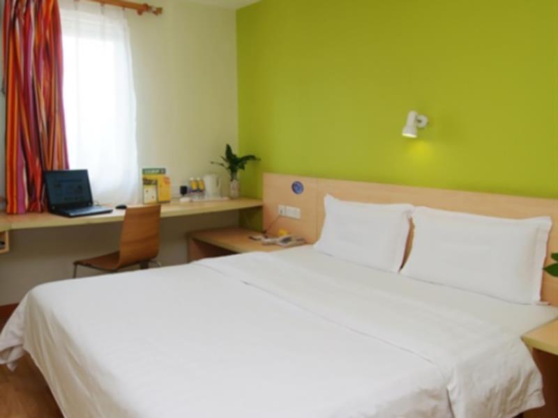 Hotel 7days Luochongwei Fu Li Ban Dao Guangzhou