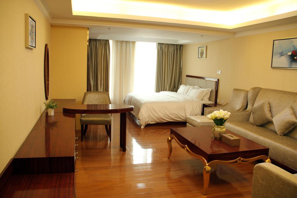 Waifiden Grand Easter International