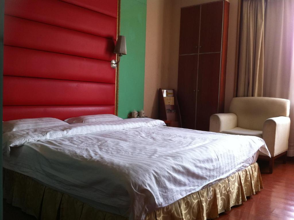 Guangtao Hotel 3*