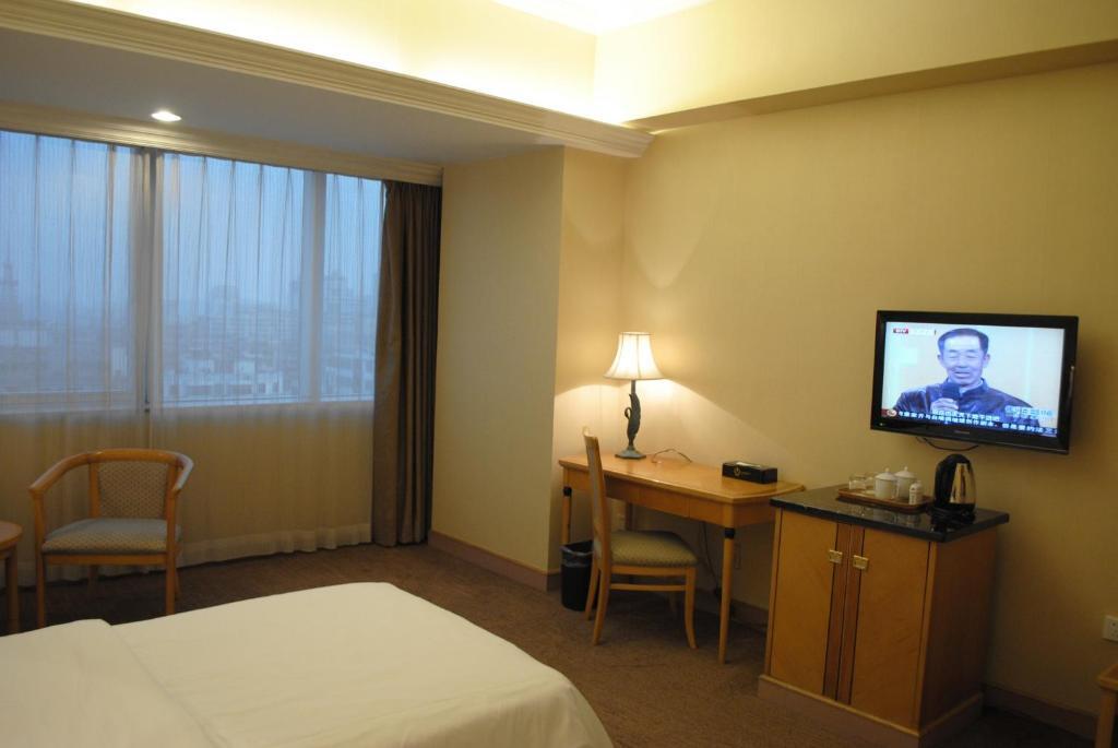 New Century 4* Guangzhou