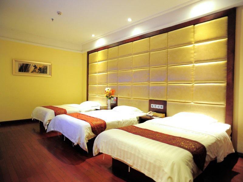 Hotel Greentree Alliance Qianjin Road Jiangnan 3*
