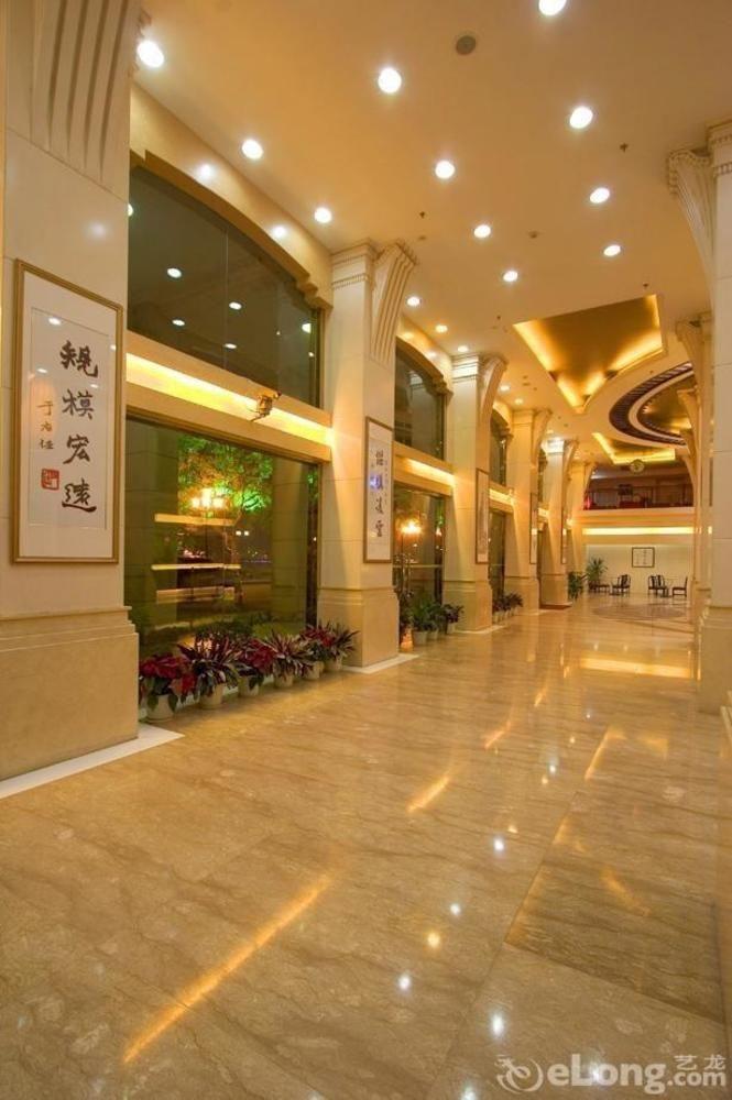 Hotel Aiqun - Fair Free Shuttle Bus During Fair Period