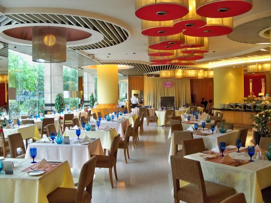Hotel Royal 4*