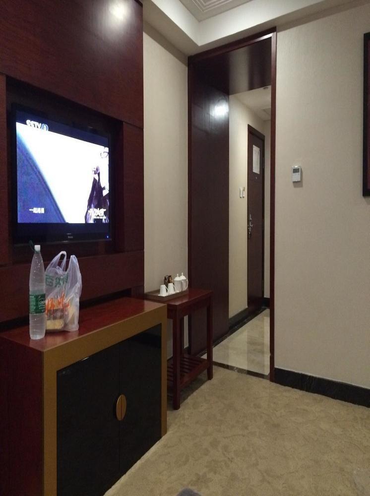 Hotel Gorgeous 4*