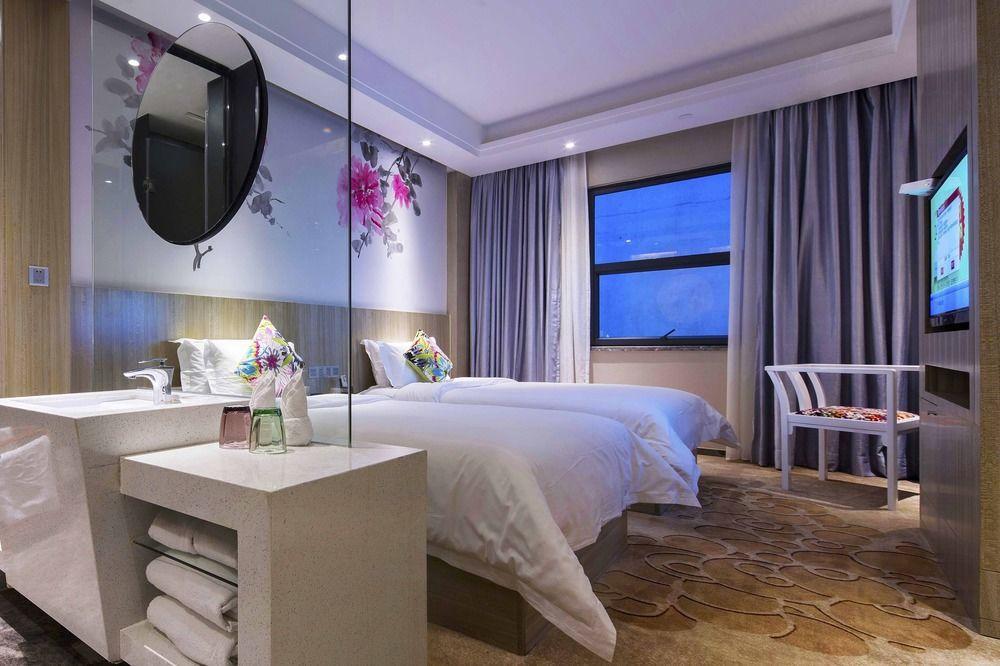 Hotel Paco Tаojin Metro - Free Shuttle Bus For Centen Fair 4*