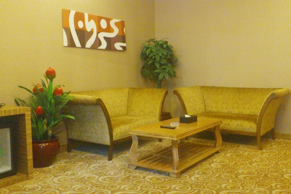 Hotel Yercom Business 4*