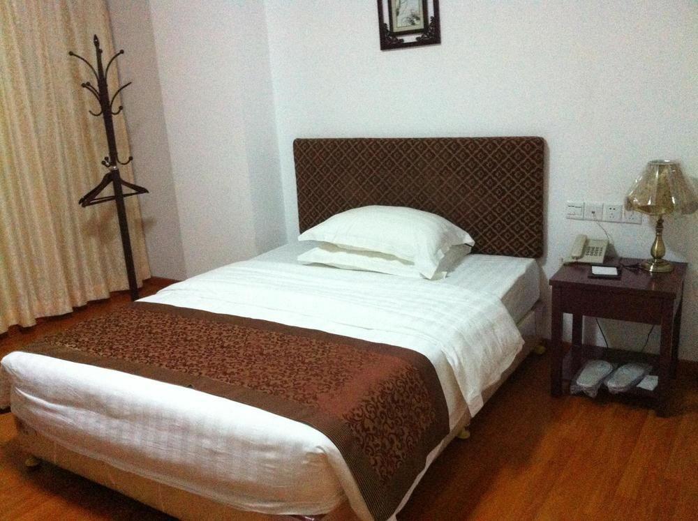 Five Elements Business Hotel
