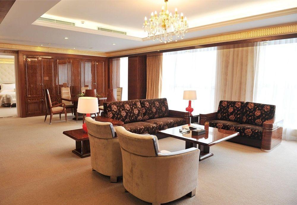 East Coast Hotel