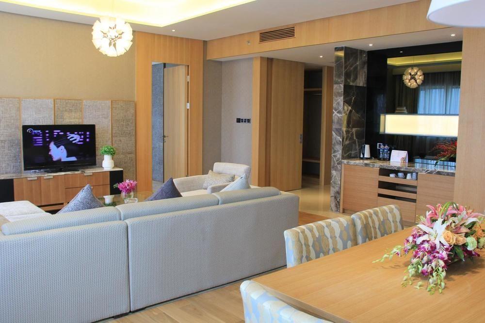 广州云凯酒店yunkai Have Free Shuttle Bus For The Complex Hotel 5*