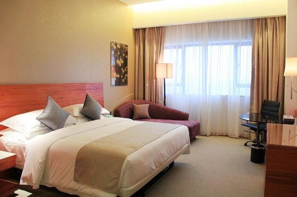 广州云凯酒店yunkai Have Free Shuttle Bus For The Complex 5*