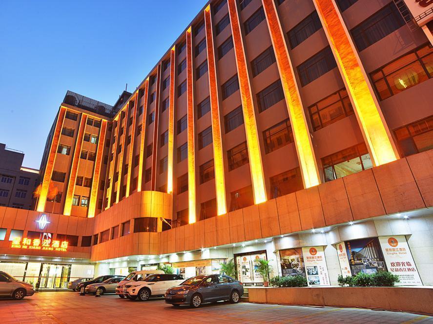 V8 Train Station Hotel 3*