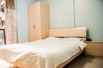 She He Platinum World Hotel