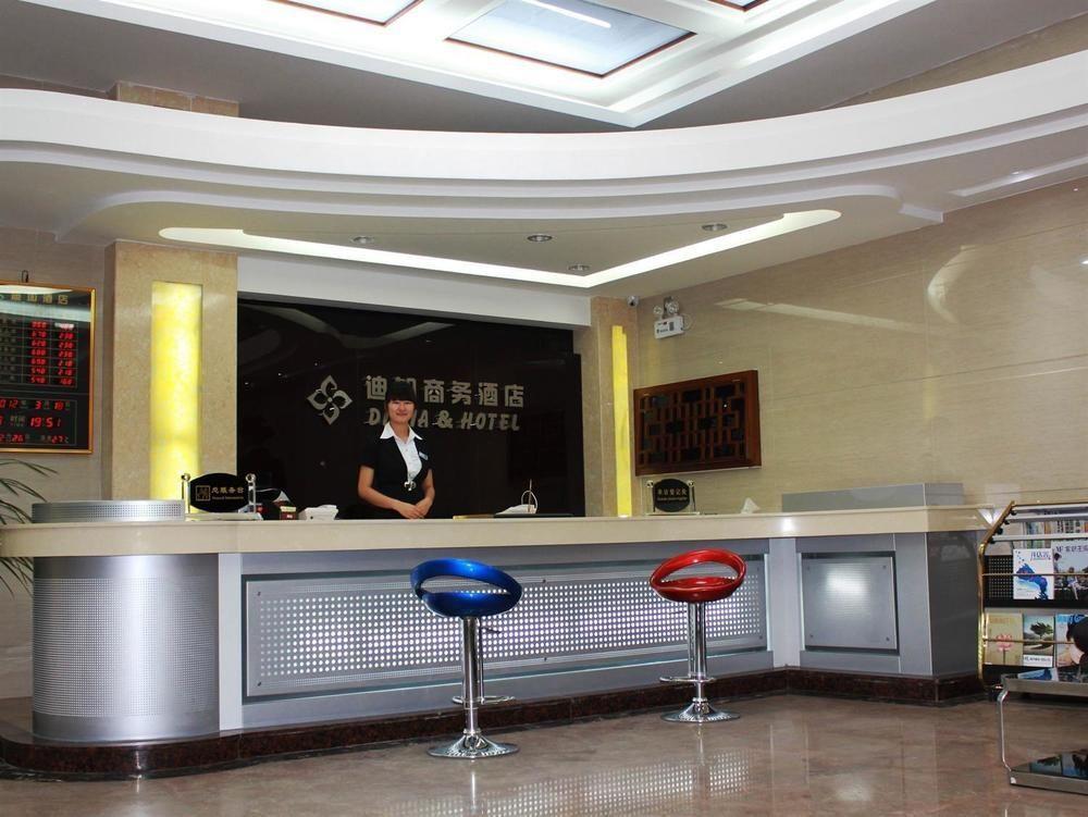 Tiga Hotel