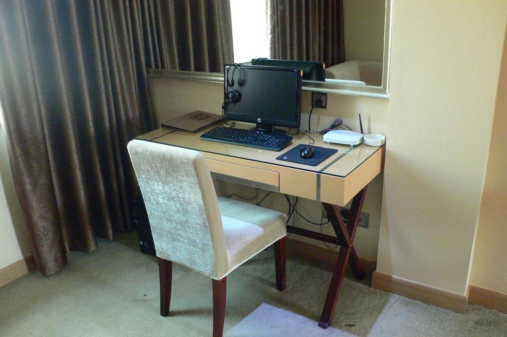 Tiga Hotel 3*